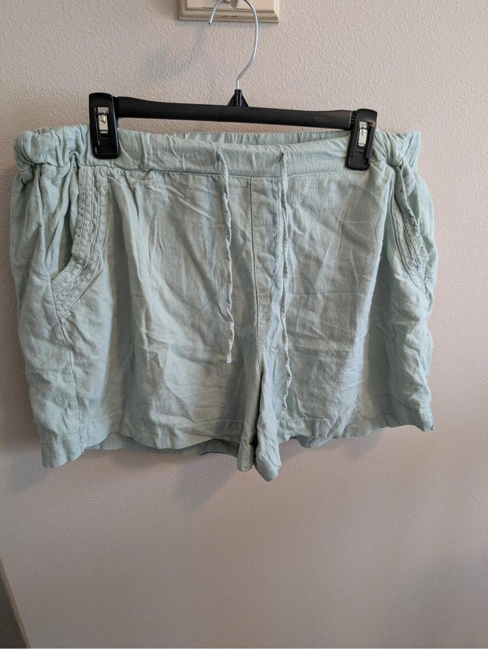 Briggs Women's XL Linen Blend Mint Green Shorts Lightweight Elastic Waist EUC